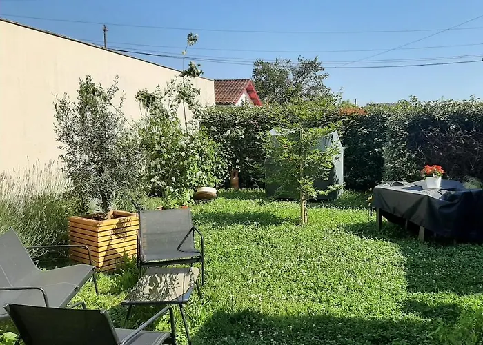 & Table D'hotes La Bordelaise Cenon